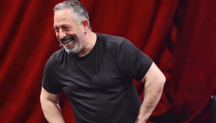 Aşık oldu! Cem Yılmaz'ın paylaşımı gündem oldu: "Kızlarla Bodrum'dan dönüyoruz"