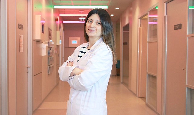 Çiftlerin iyi bir ilişki için terapiye ihtiyacı olabilir!  Sevginin otomatik olarak iyi bir ilişkiye yol açacağının garantisi yoktur!  - SAĞLIK